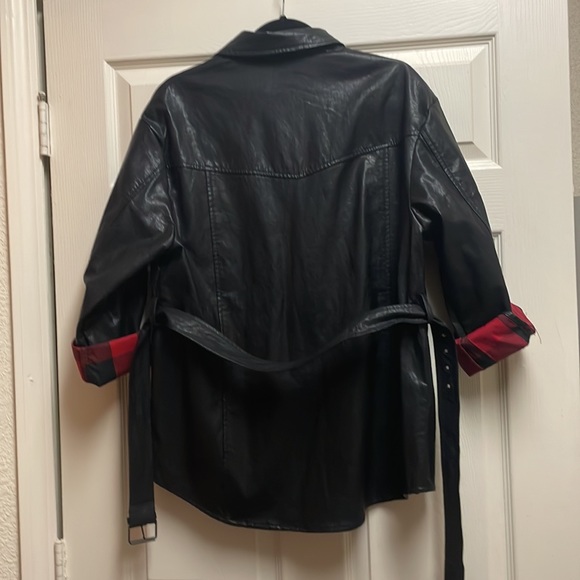 Zara leather like jacket!! - Picture 4 of 6
